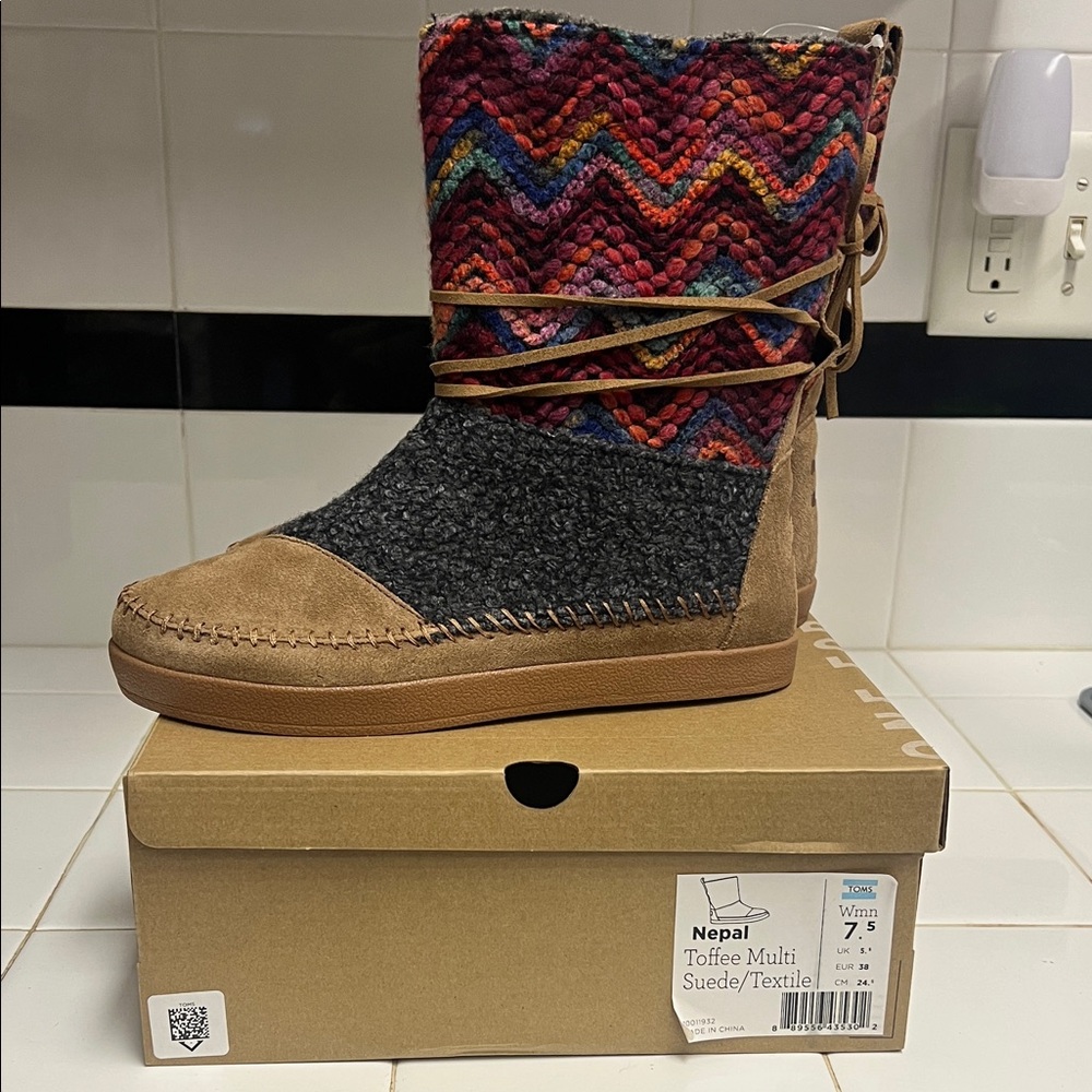 TOMS Women's Nepal Fashion Boot